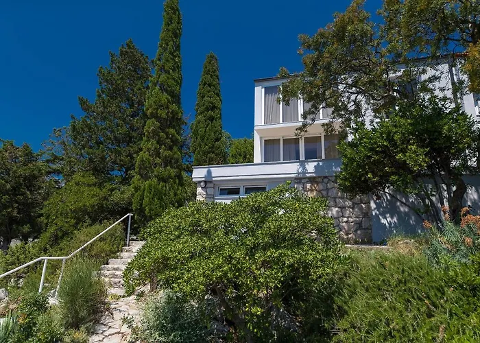 Mitan Affittacamere 4*